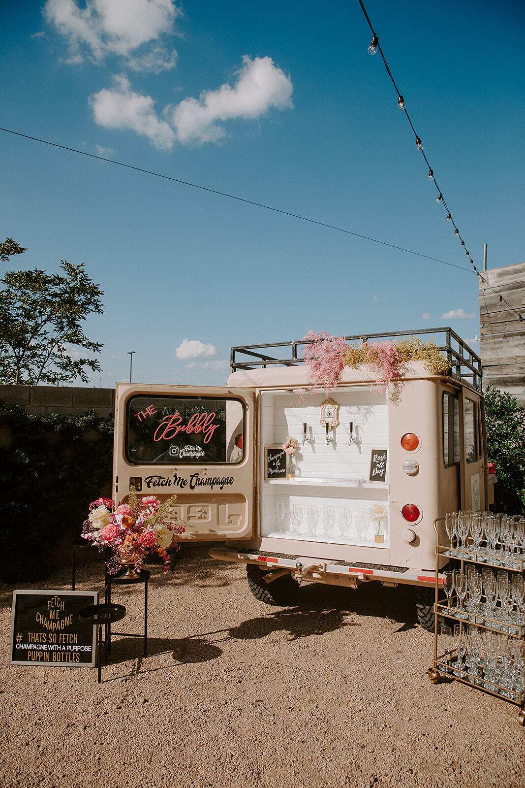 TheKnotWeddingWireParty_FortWorthTX_MadisonKatlinPhotography-97