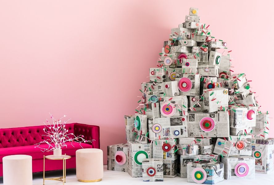 You Have To See This Upcycled Holiday Installation (From Two Wedding Pros!)